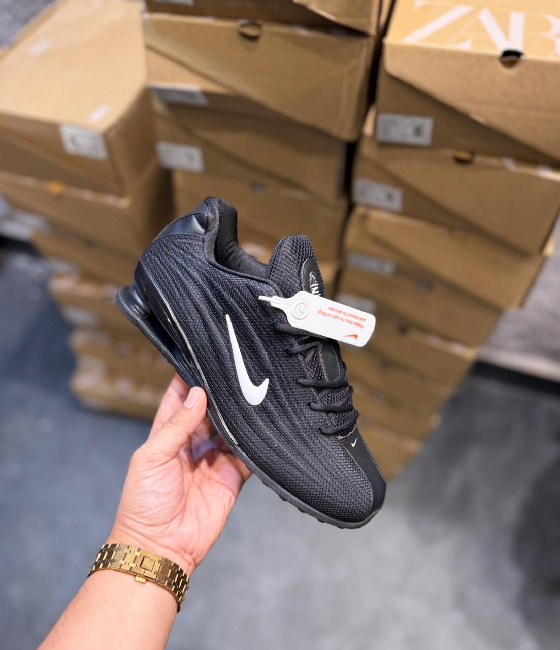 NIKE SHOX Z REIMAGINES 2026 BLACK WHITE