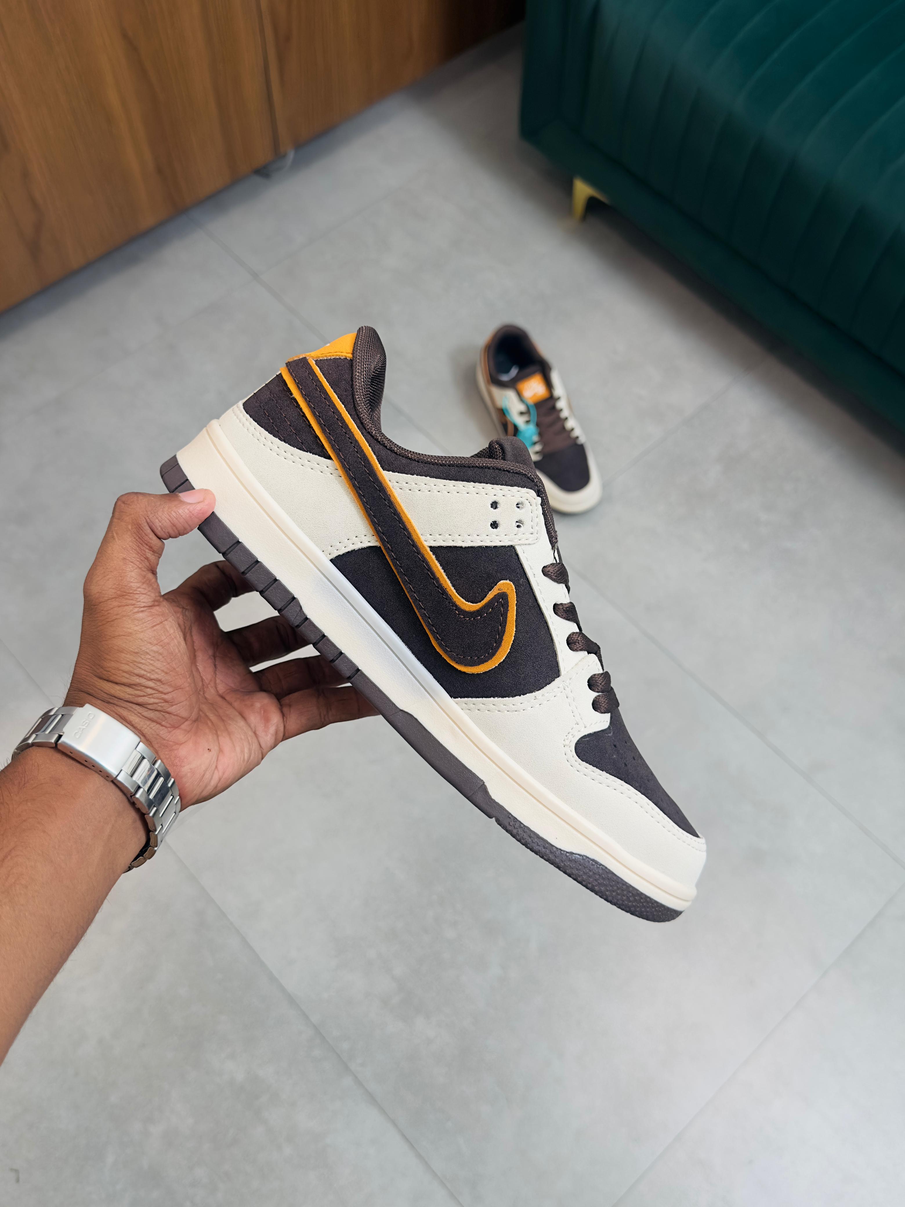 NIKE DUNKS⏬
