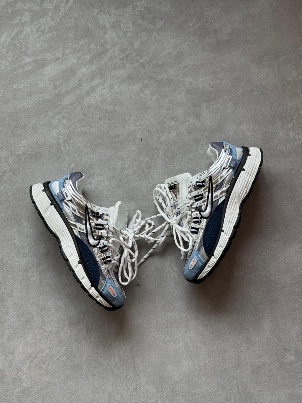 NIKE P-6000