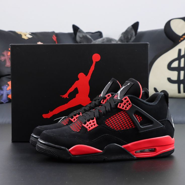 Nike Air Jordan 4 Retro Red Thunder