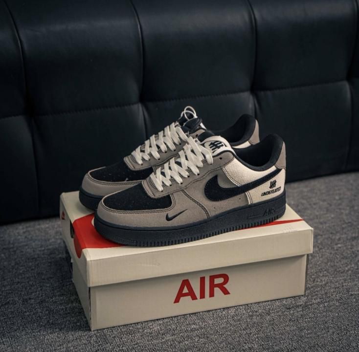 NIKE AIRFORCE CUSTOM UNDEFEATED KEY CHAIN 2025