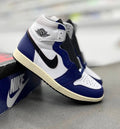 AIR JORDANS RETRO 1 MID RARE AIR ROYAL