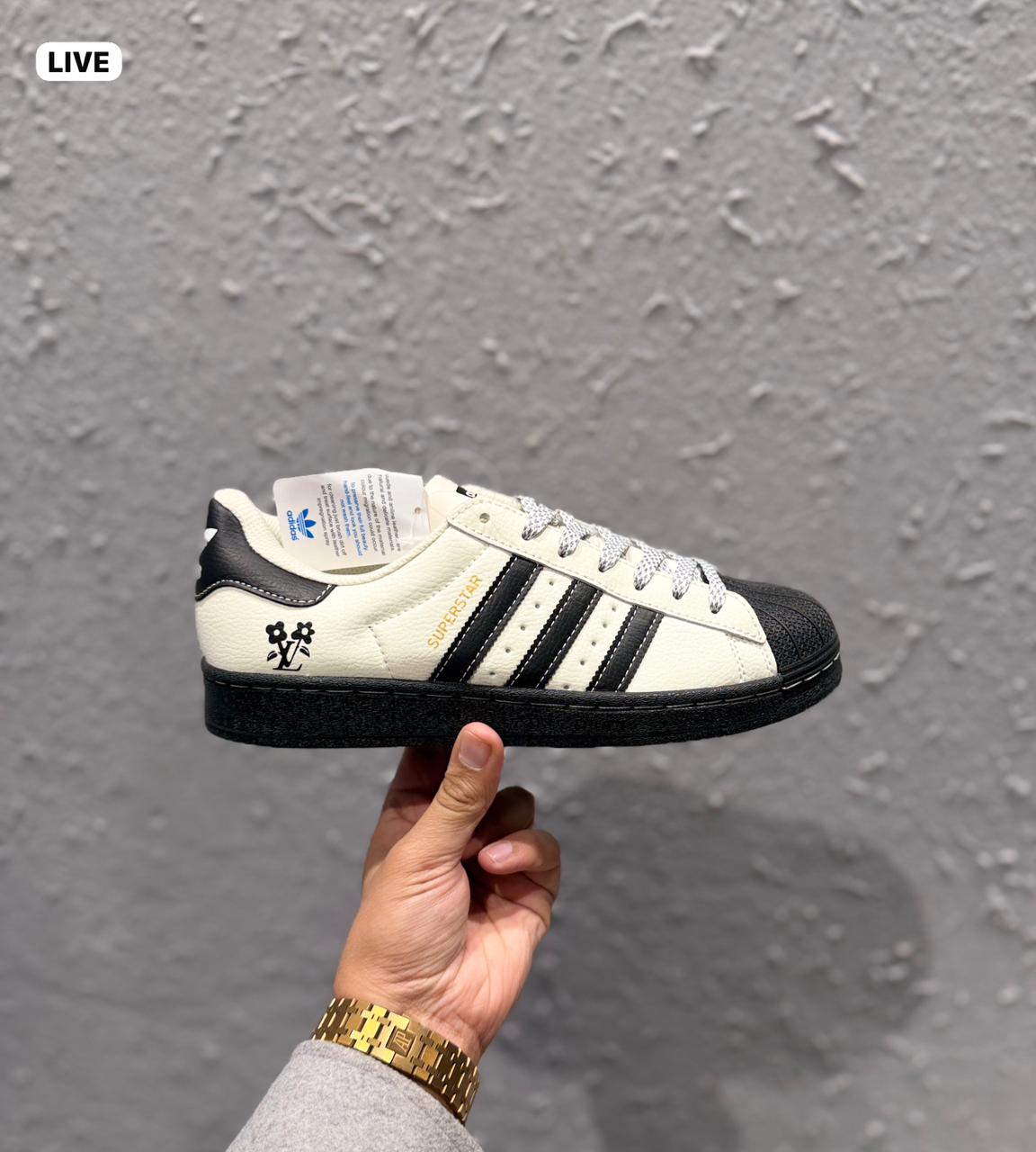 ADIDAS ORIGINALS SUPERSTAR LV OREO 🖤🖤