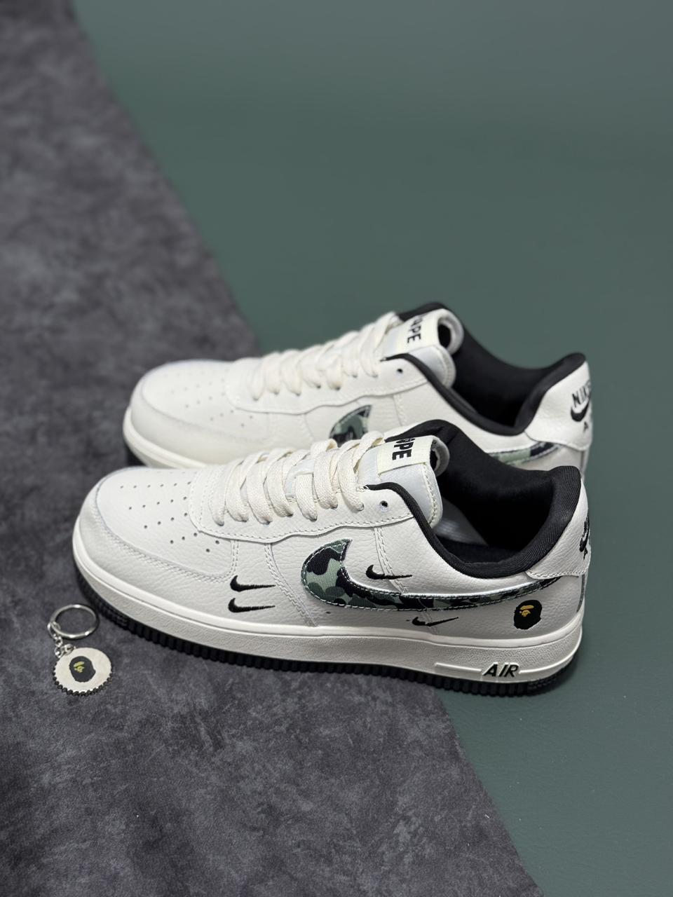 NIKE AIRFORCE BAPE CAMO 2025