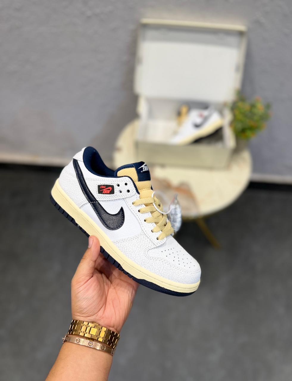 NIKE SB DUNK STRANGER THINGS 2026 🖤