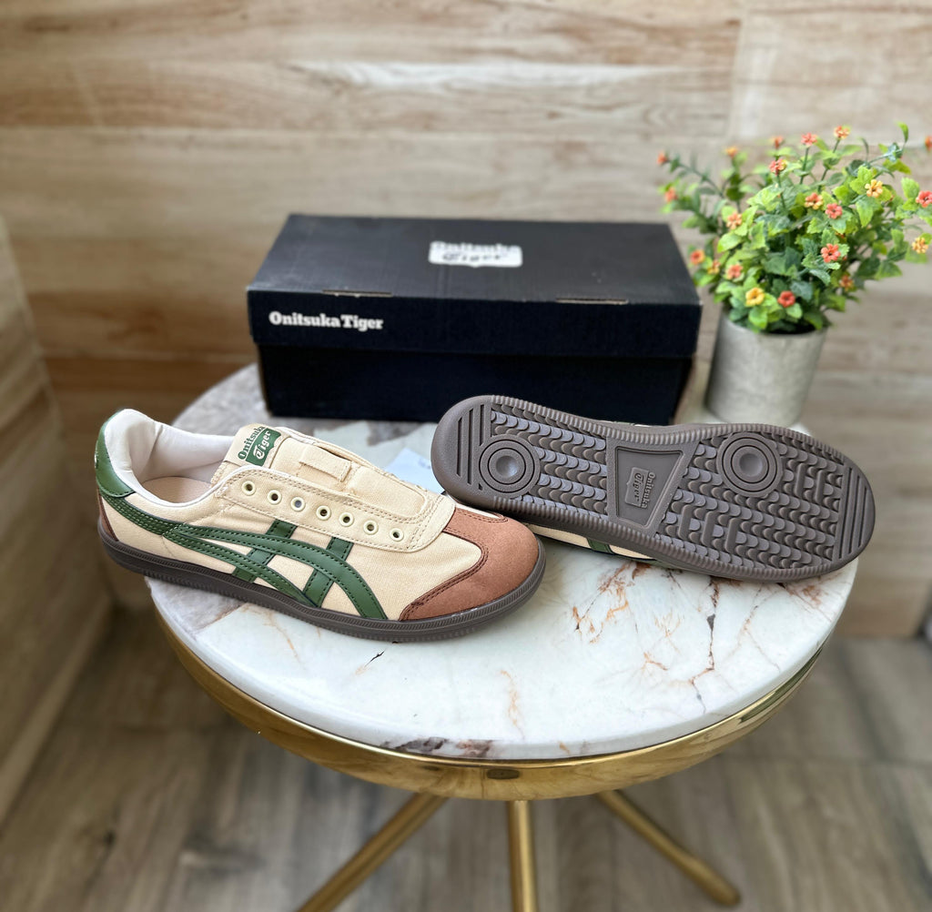 Onitsuka tiger tokuten gum sole EDTN🖤🖤