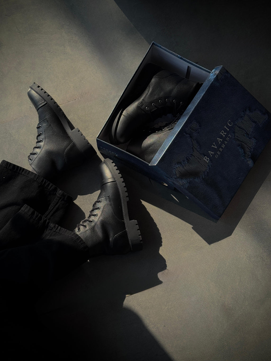 BAVARIC BOOTS TOE CUT MONEY ORGINAL🔥
