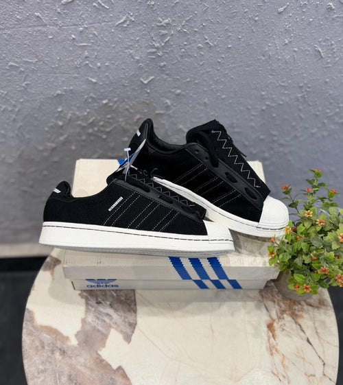 ADIDAS ORIGINALS SUPERSTAR NEIGHBORHOOD🖤🖤