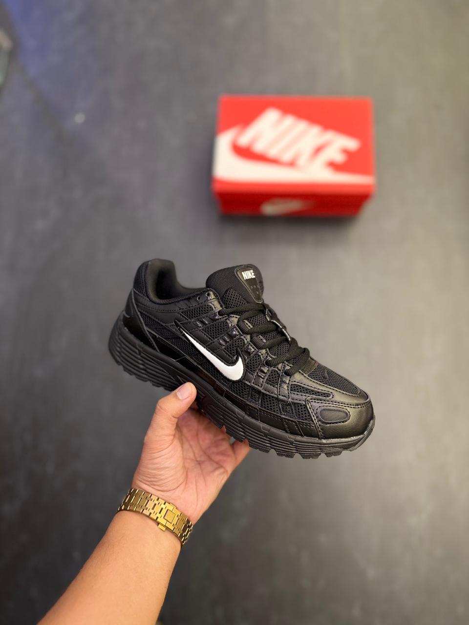 NIKE P-6000 TRAINER METALLIC