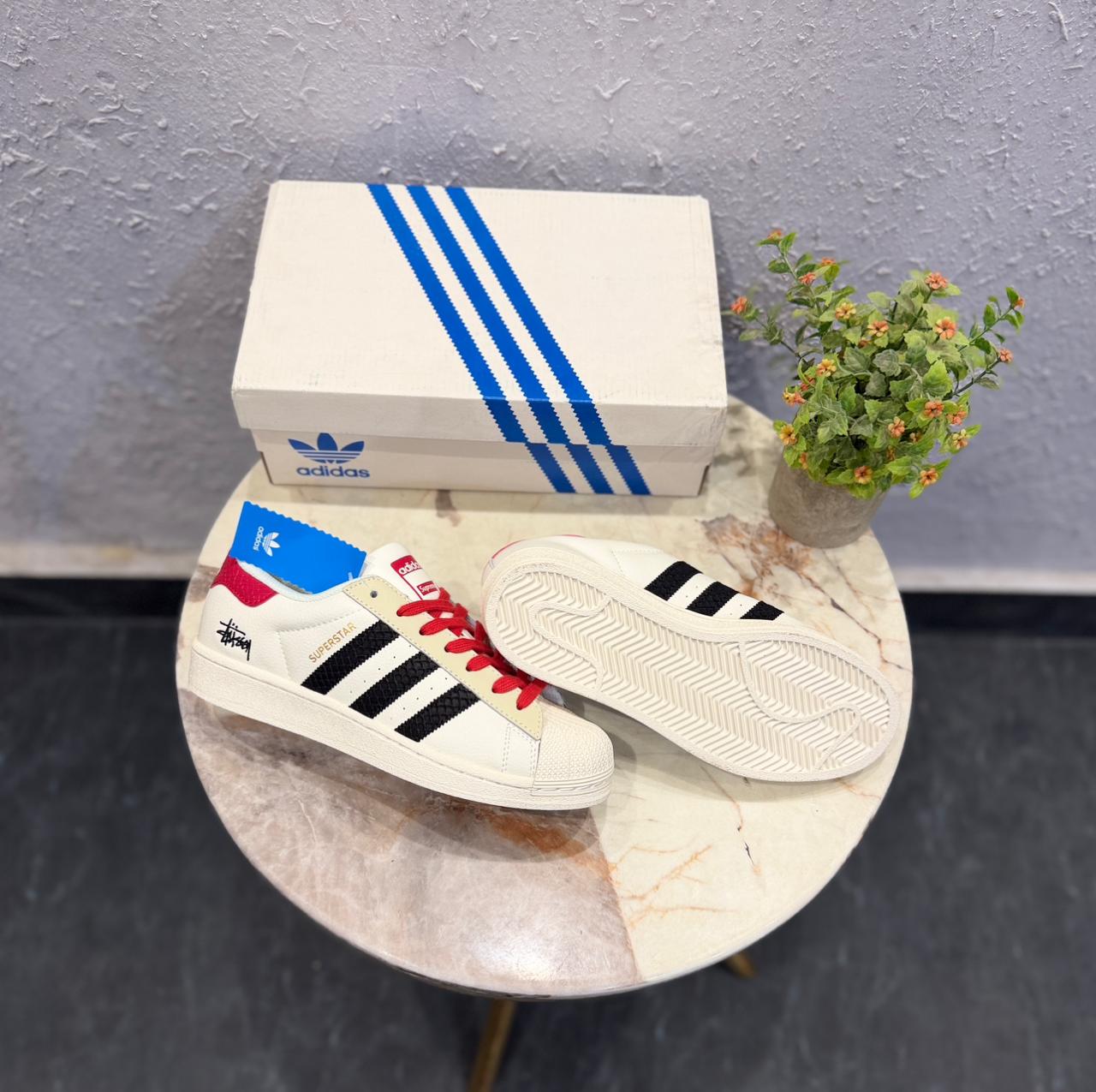 ADIDAS ORIGINAL SUPERSTAR WHITE BLACK RED STUSSY &nbsp;X SUPREME 🖤🖤