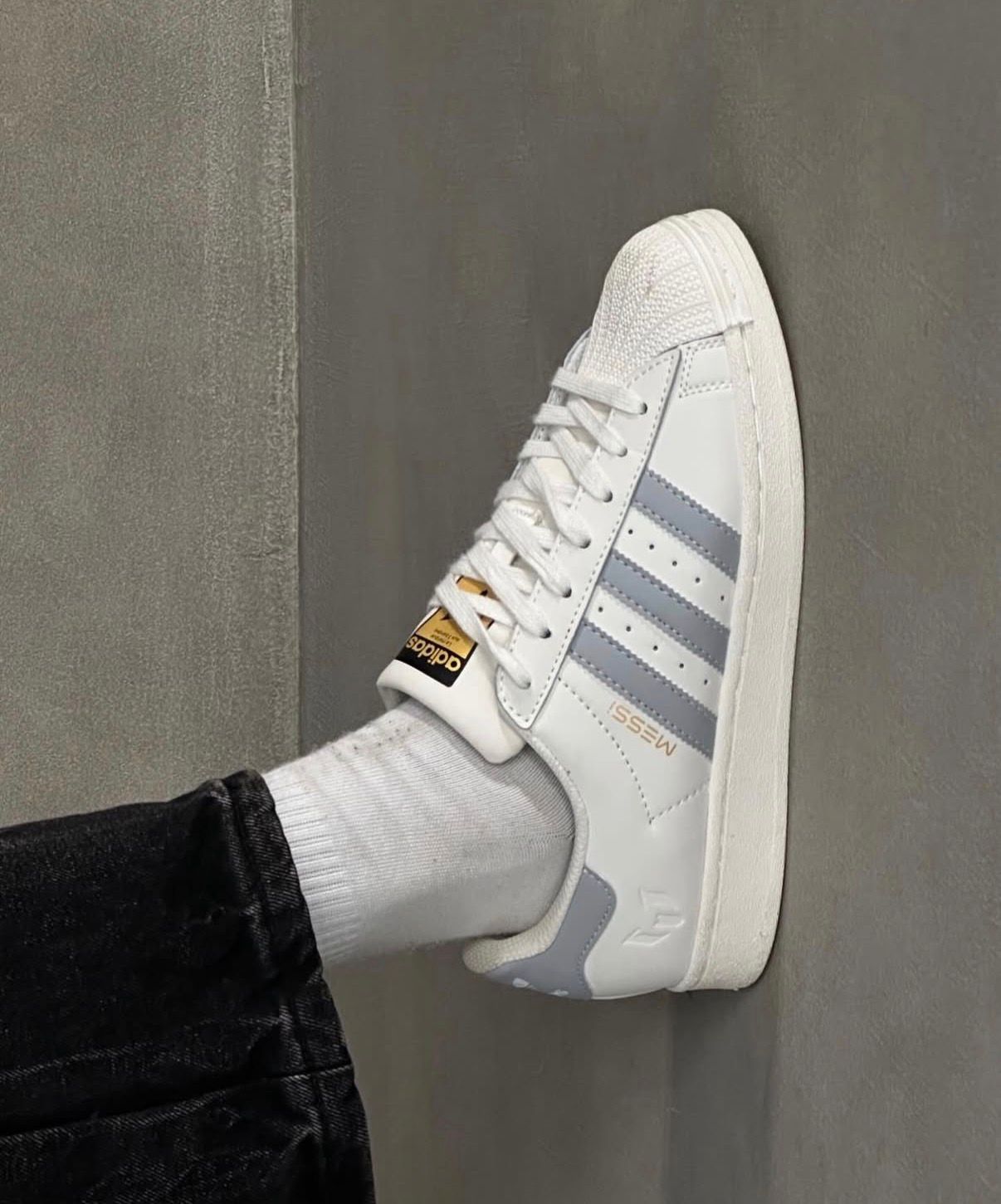 ADIDAS ORIGINALS SUPERSTAR MESSI WHITE GREY 🖤🖤