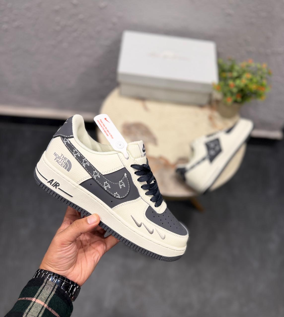 NIKE AIRFORCE CUSTOM X NORTH FACE WHITE BLUE 2025