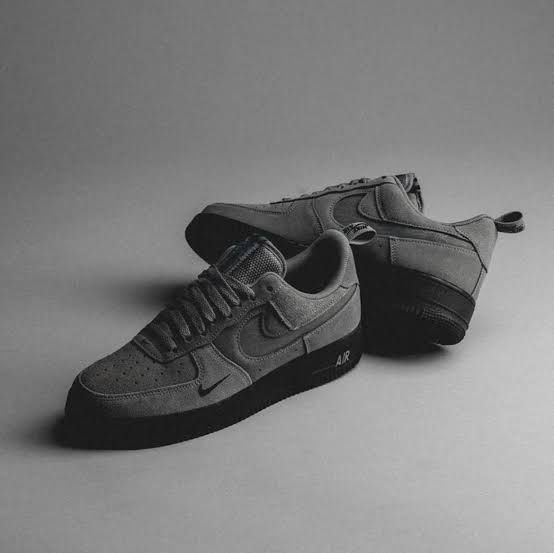NIKE AIRFORCE LV8 GREY BLACK