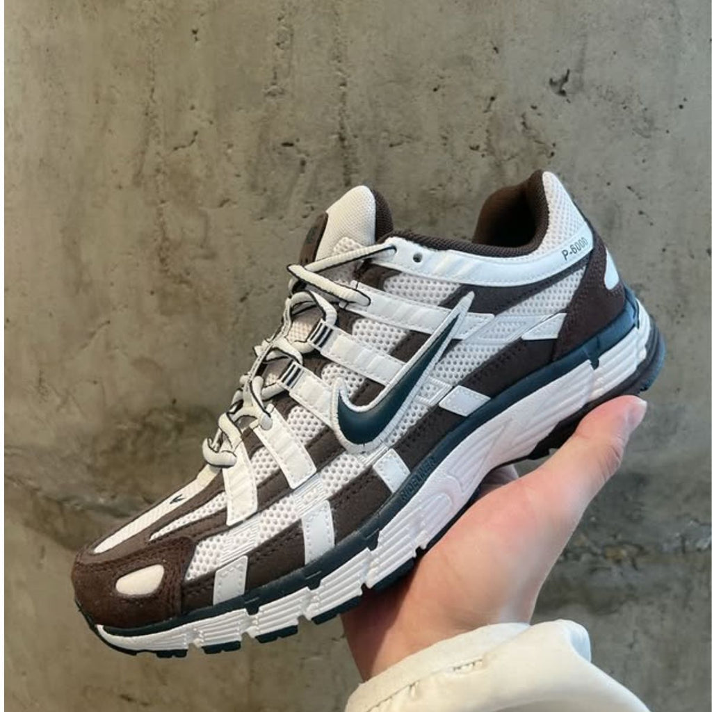 NIKE P-6000 TRAINER BAROQUE BROWN