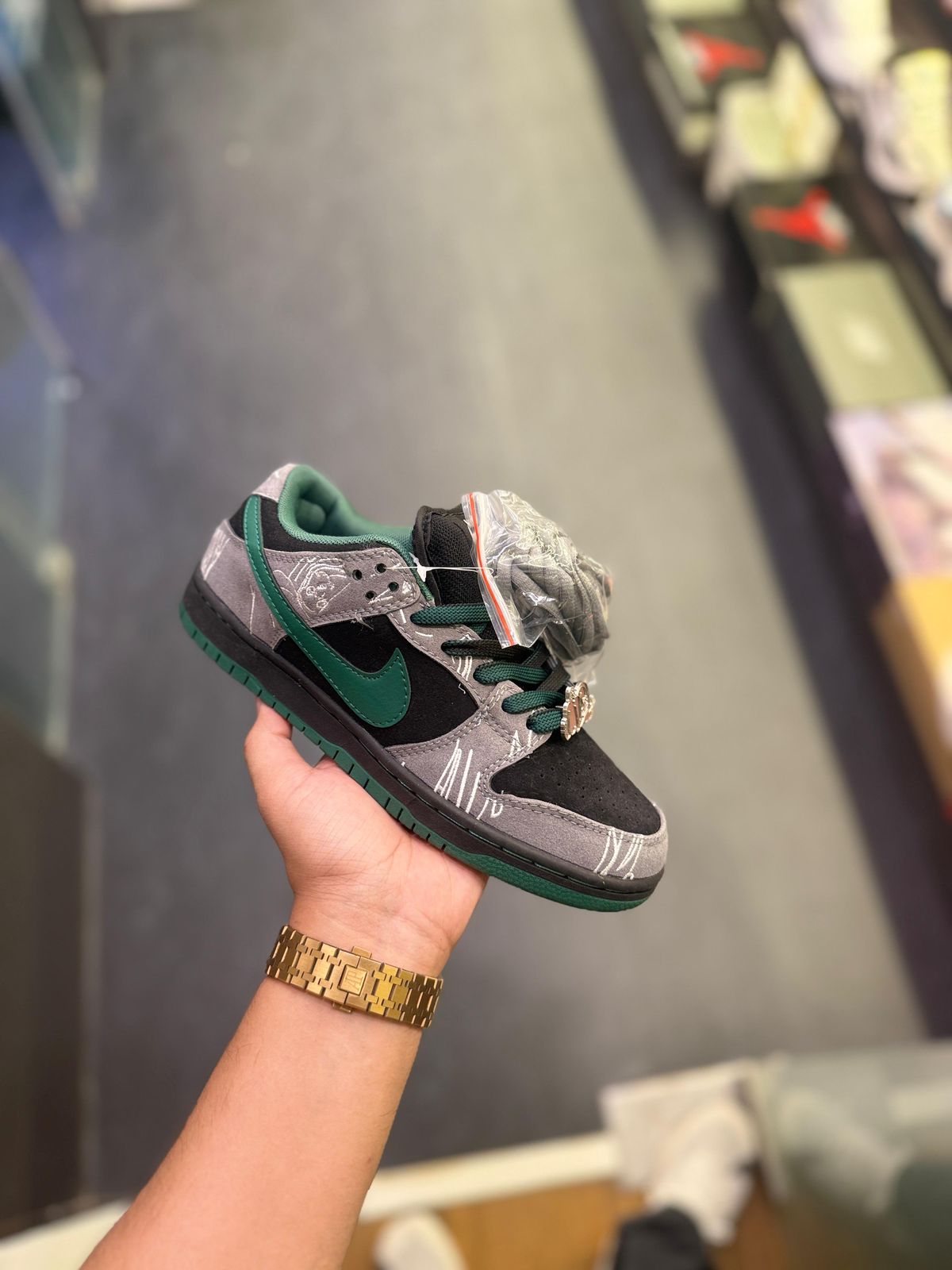 NIKE SB DUNK THERE SKATEBOARD🖤🖤