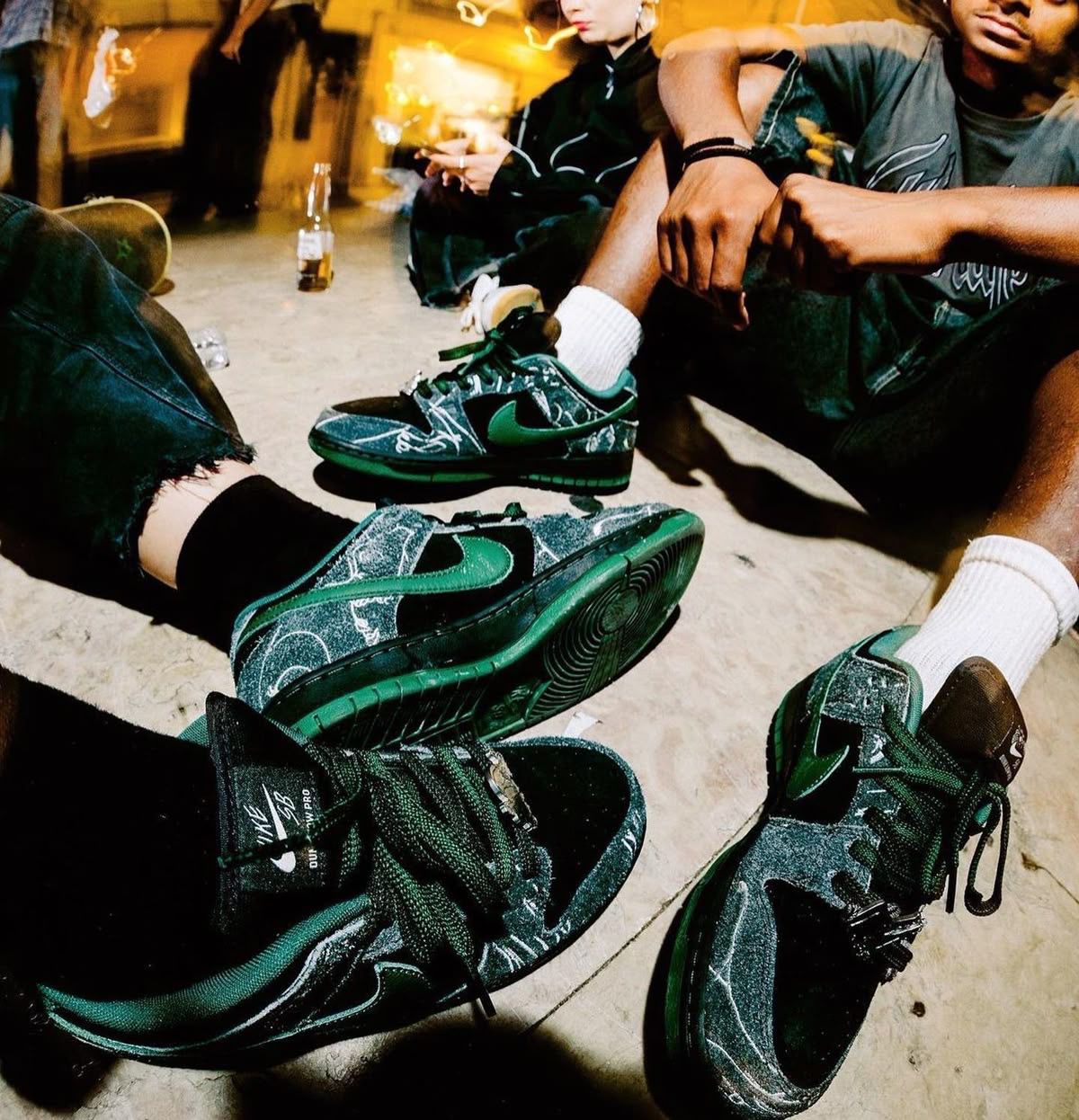 NIKE SB DUNK THERE SKATEBOARD🖤🖤
