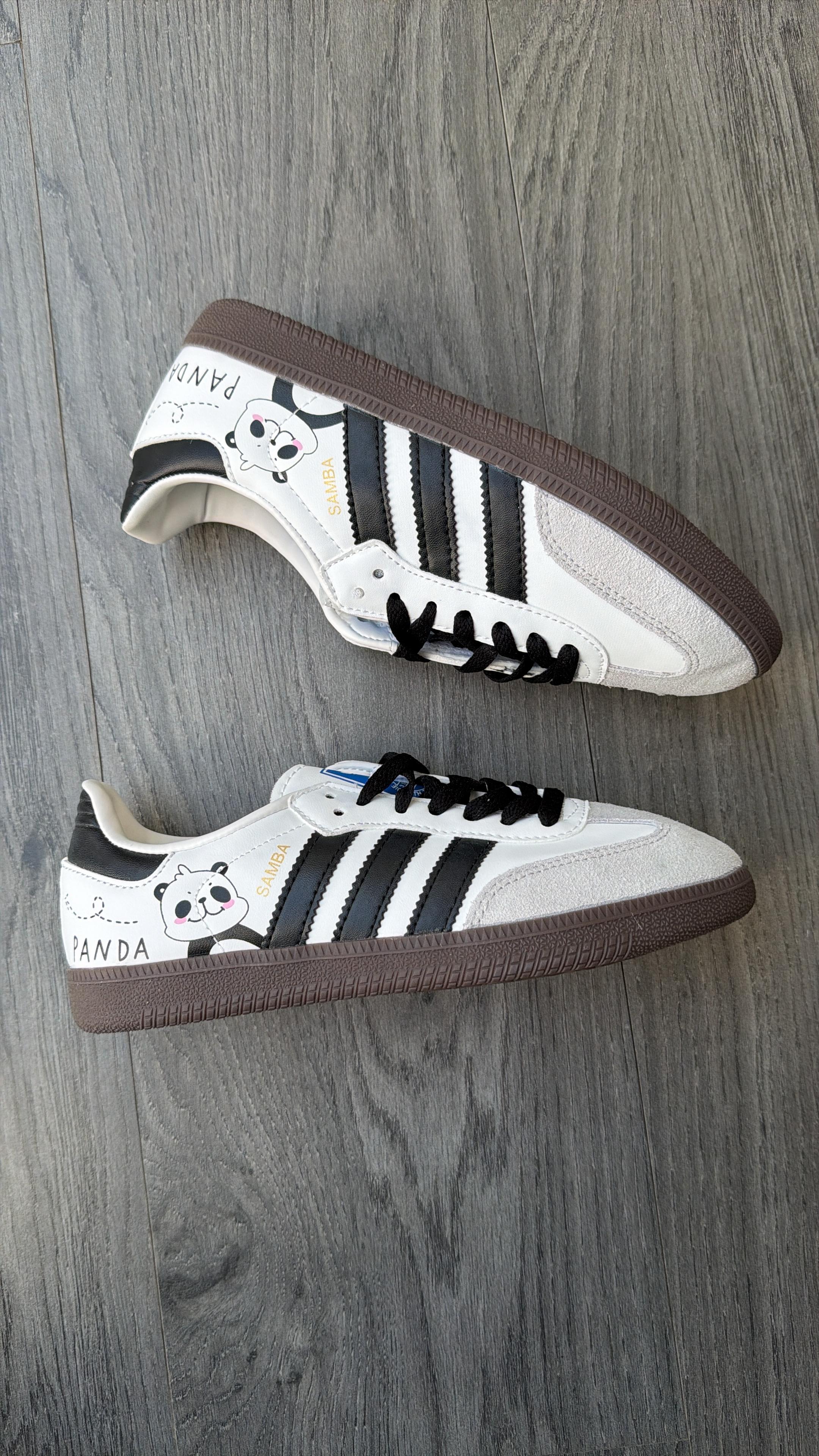 Adidas samba unique panda