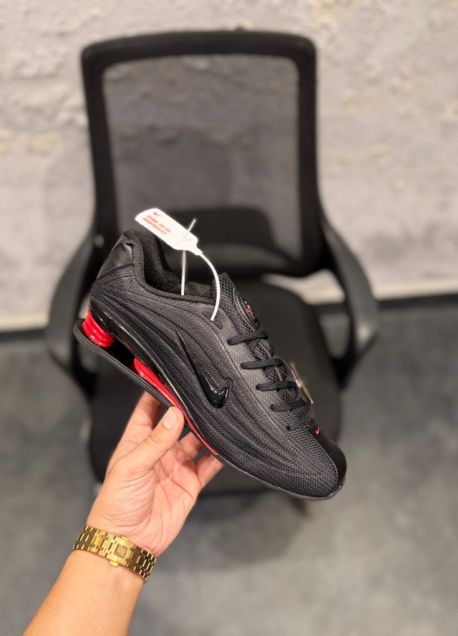 NIKE SHOX Z REIMAGINES 2026