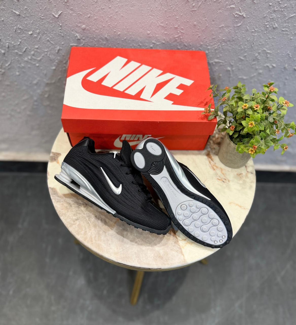 NIKE SHOX Z BLACK REIMAGINES 2026