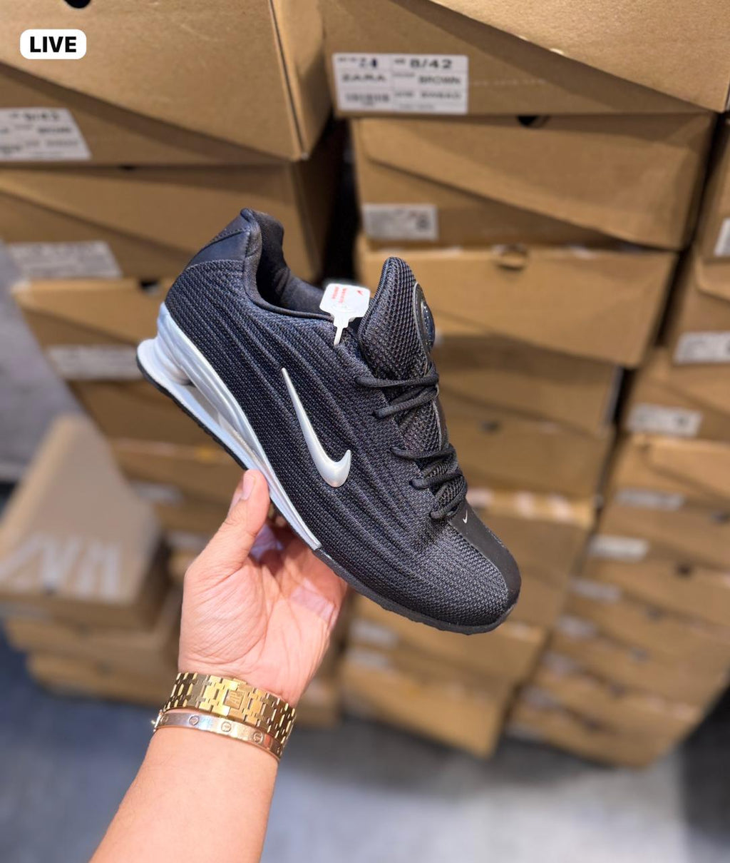 NIKE SHOX Z BLACK REIMAGINES 2026