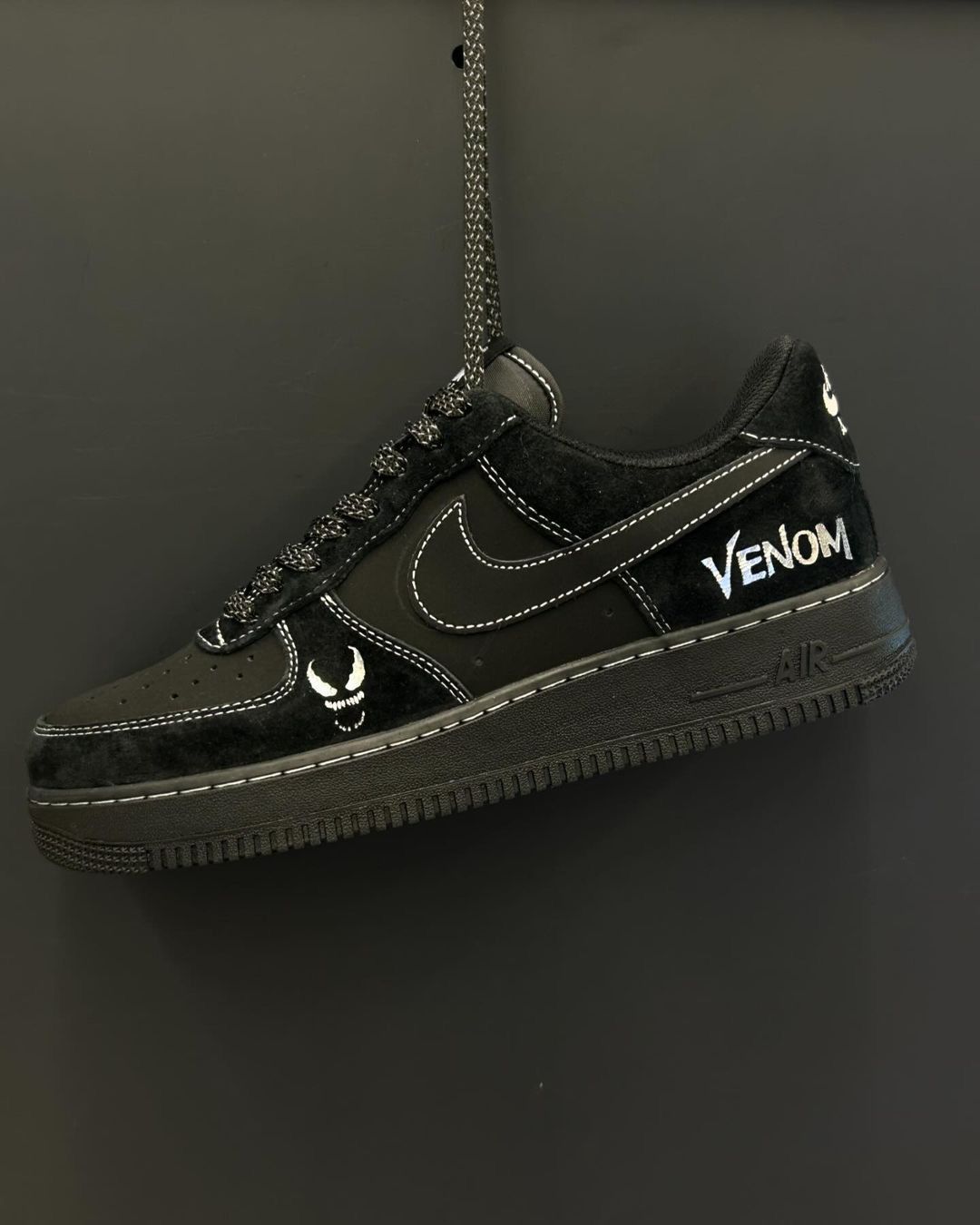 NIKE AIRFORCE ONE VENOM SUEDE BLACK🖤