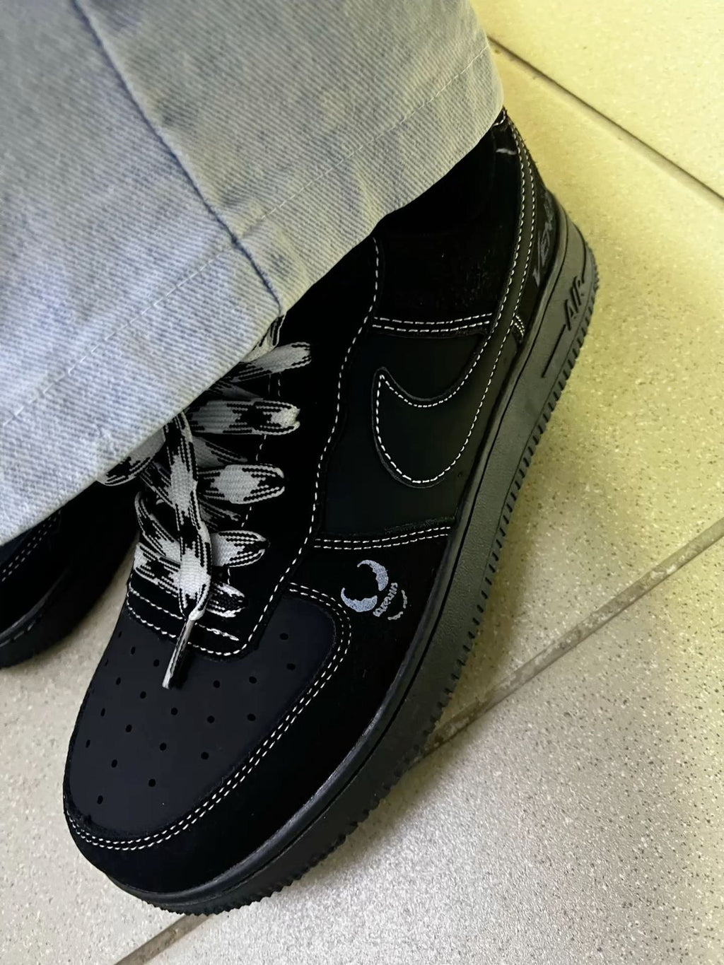 NIKE AIRFORCE ONE VENOM SUEDE BLACK🖤