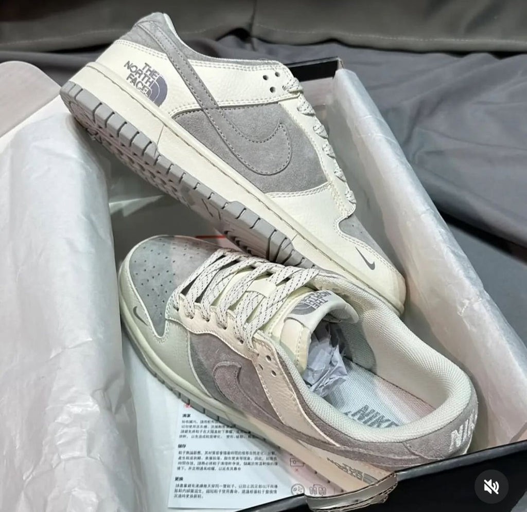 NIKE SB DUNK  NORTH FACE OG GREY 2025 🖤🖤