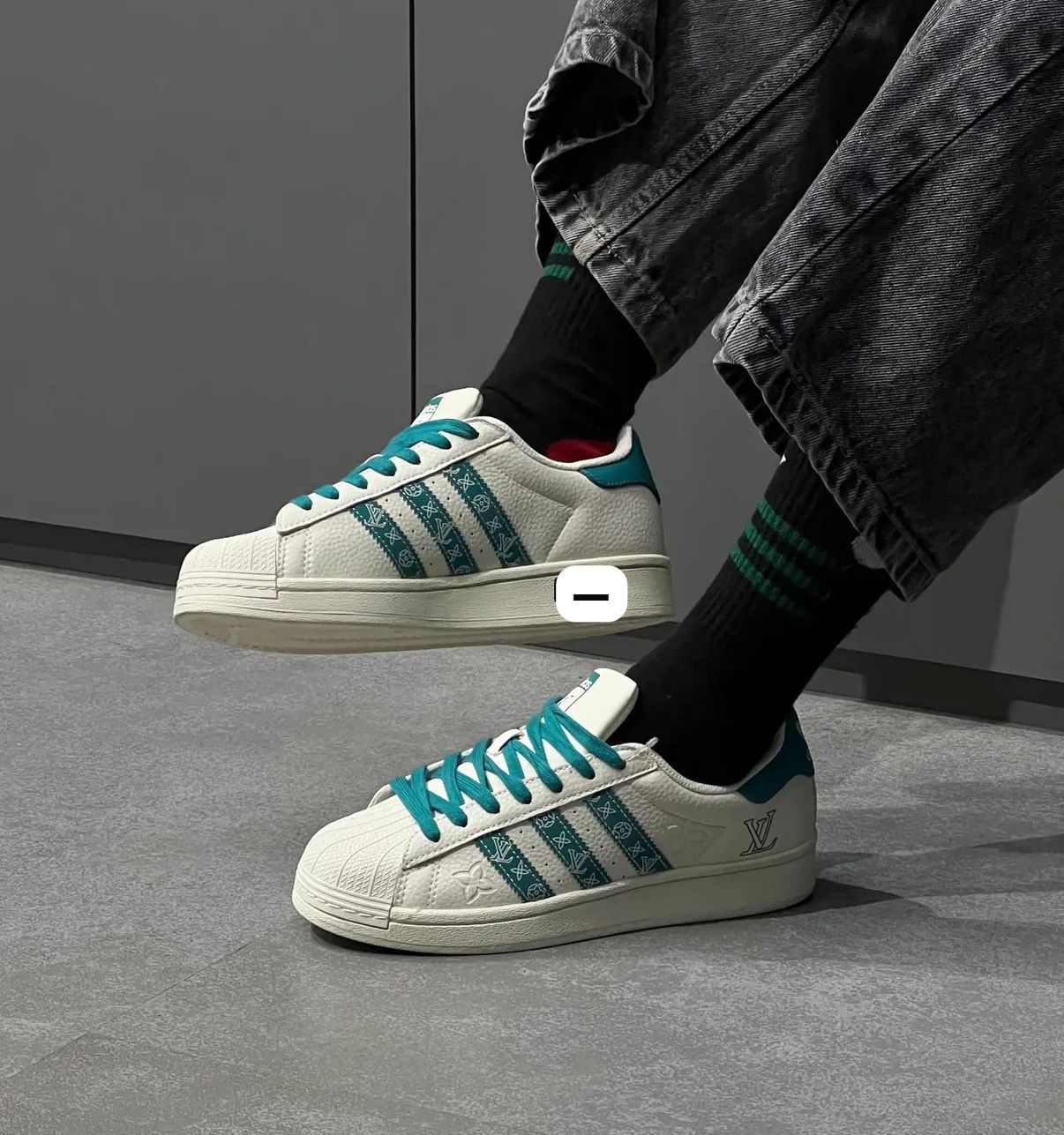 ADIDAS ORIGINALS SUPERSTAR X LOUIS VUITTON EMBOSSED 🖤🖤