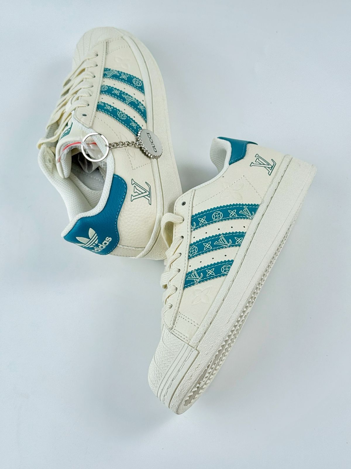 ADIDAS ORIGINALS SUPERSTAR X LOUIS VUITTON EMBOSSED 🖤🖤