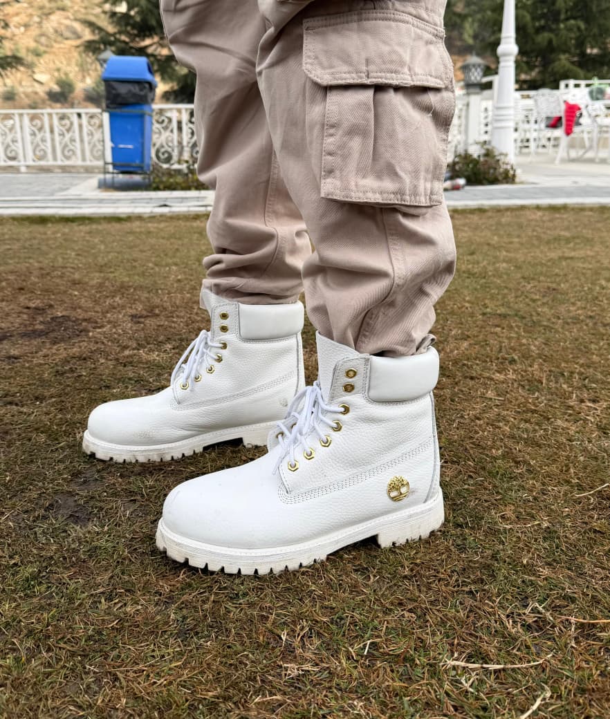 Timberland boots all white