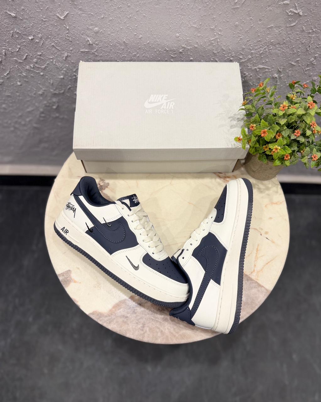 NIKE AIRFORCE CUSTOM X STUSSY WHITE 2025