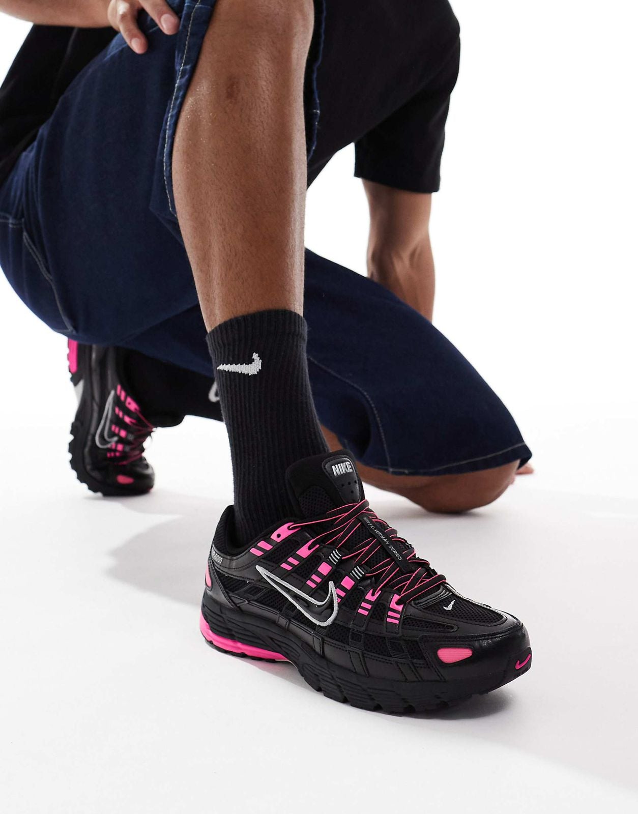 NIKE P-6000 TRAINER BLACK PINK