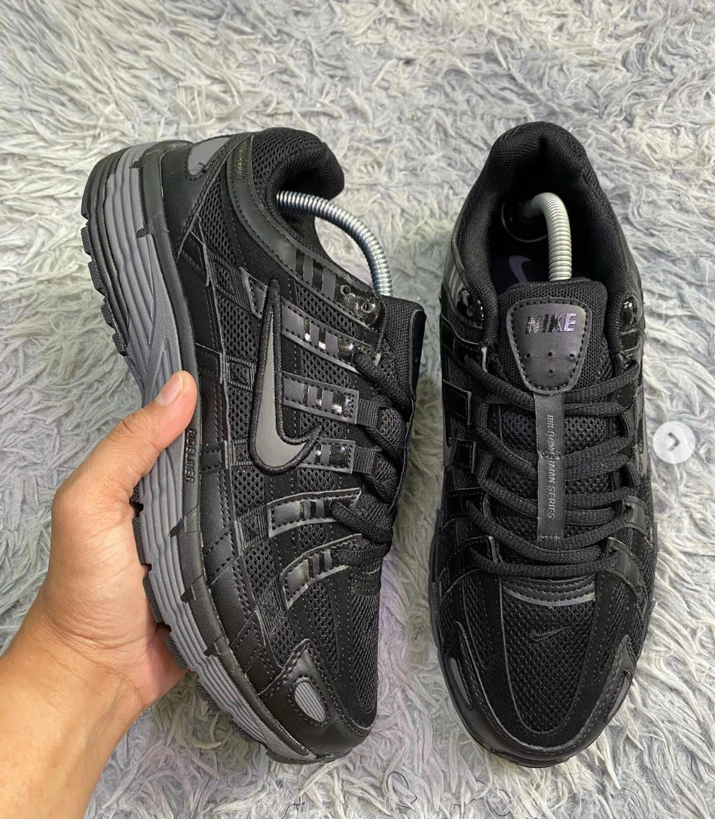 NIKE P-6000 TRAINER BLACK GREY