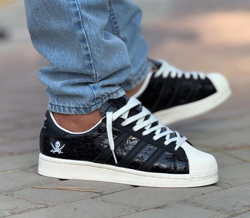 ADIDAS ORIGINAL SUPERSTAR DANGER