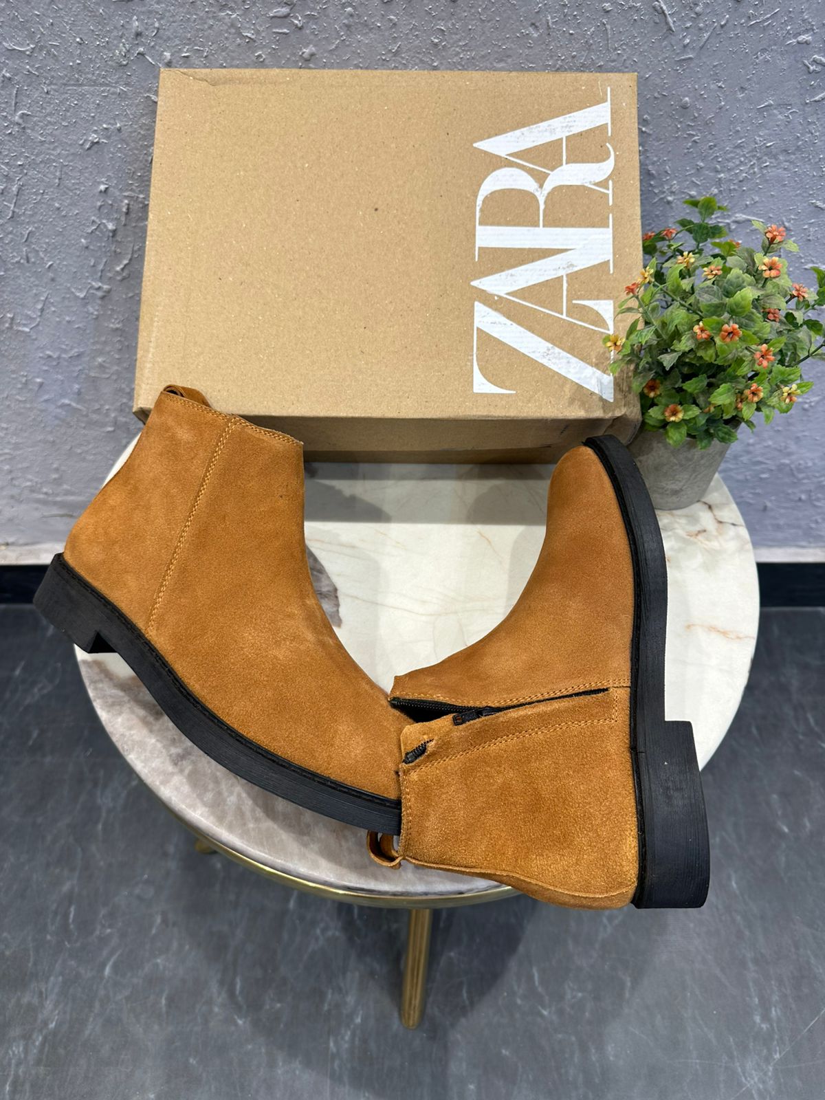 ZARA OG LEATHER OSG SOLE ZIPPY BOOTS