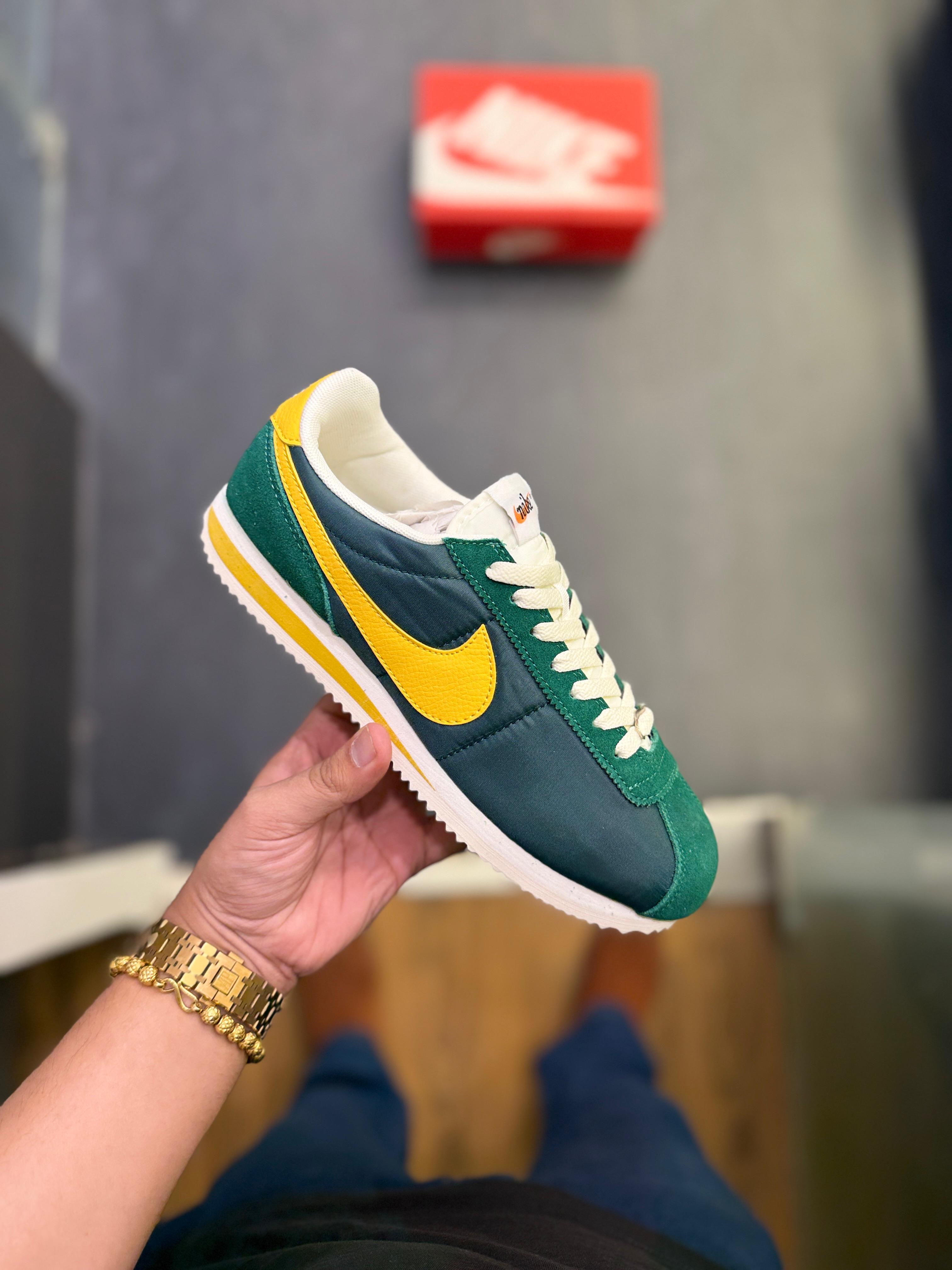 NIKE CORTEZ NYLON GREEN YELLOW