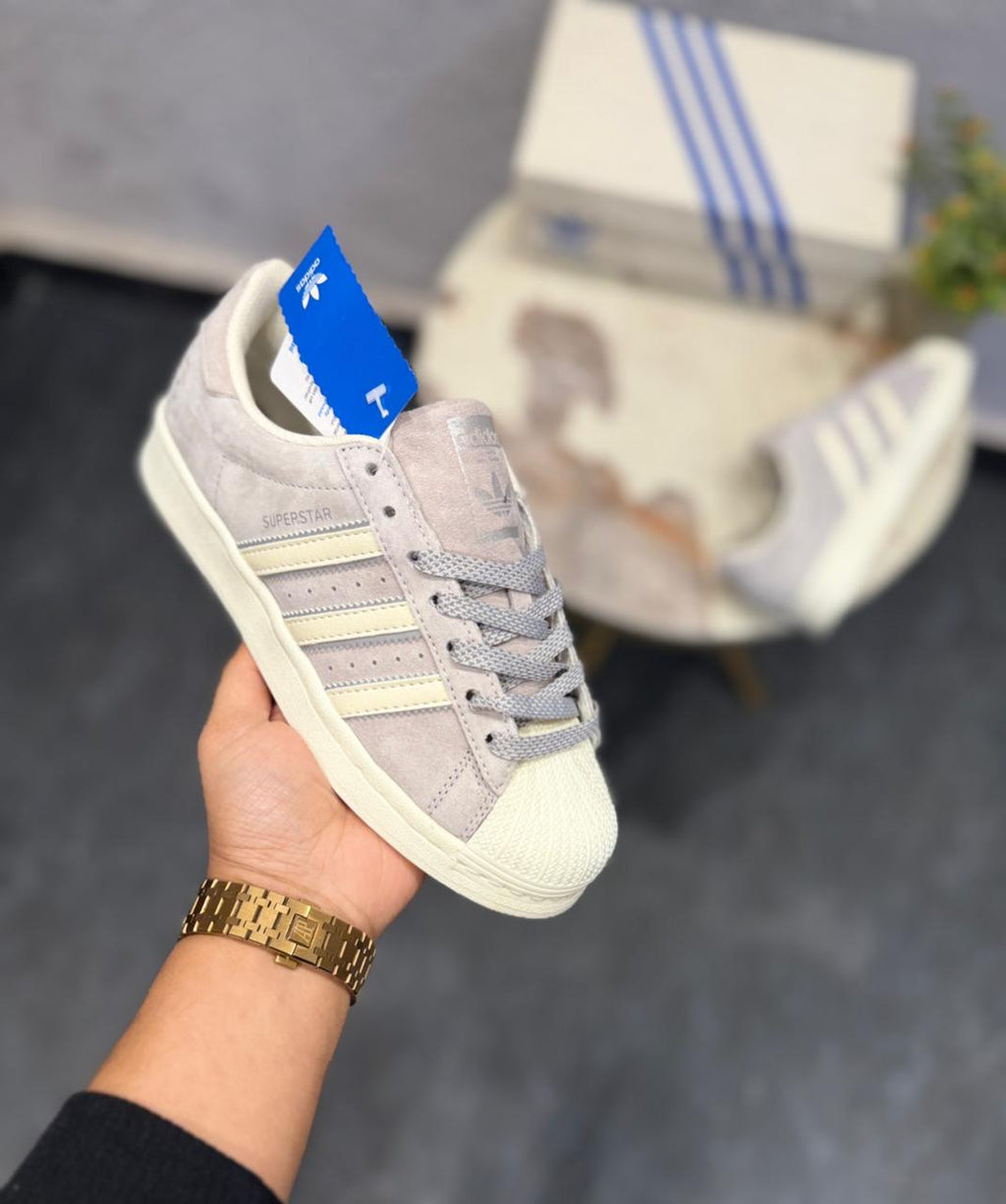 ADIDAS ORIGINALS SUPERSTAR REIGNING CHAMP LIGHT GREY