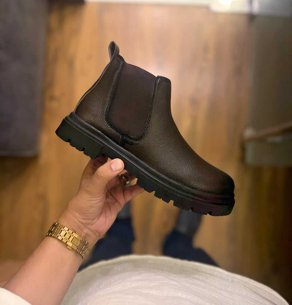 ZARA CHUNKY CHELSEA BOOTS