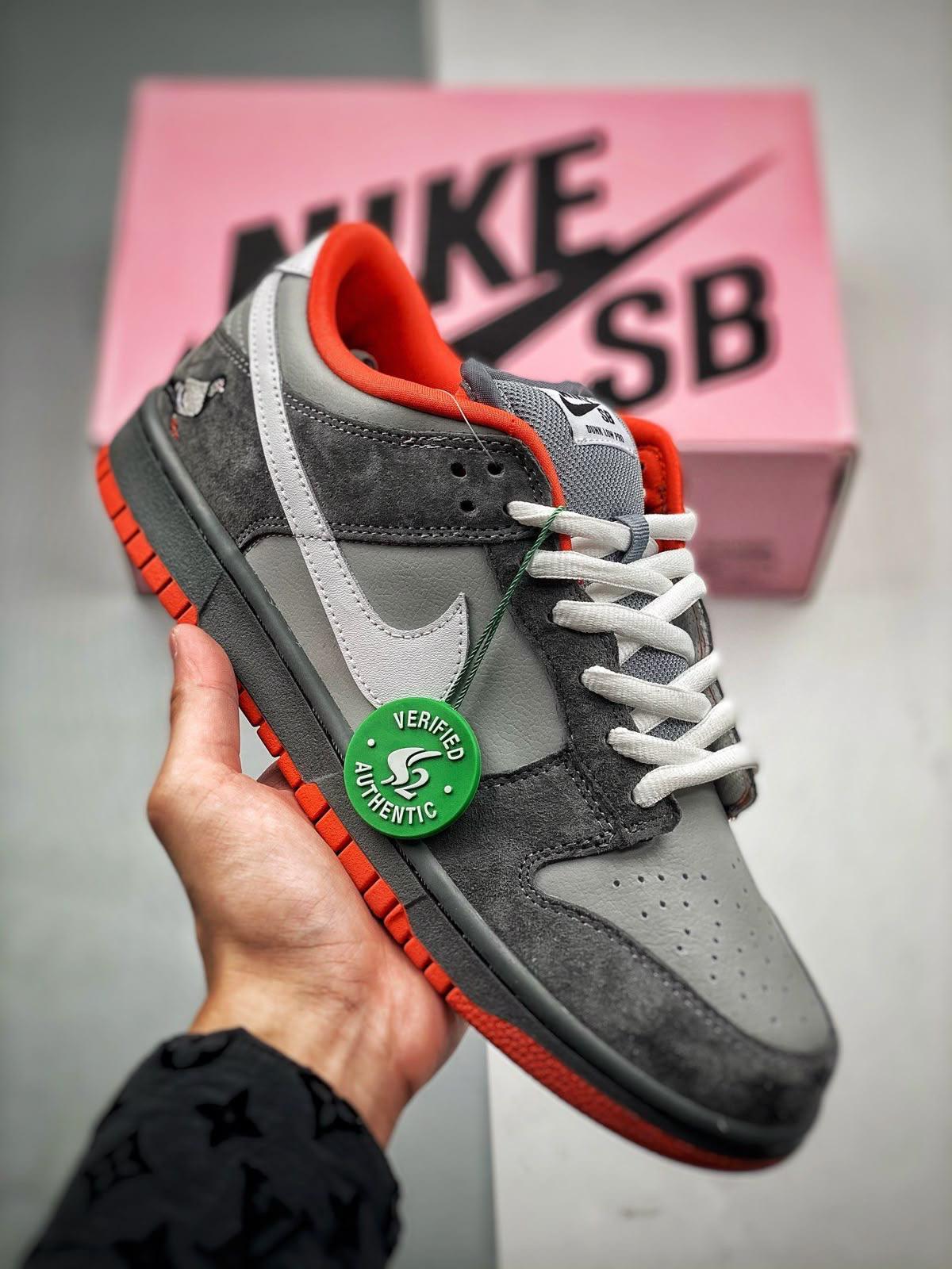 NIKE SB DUNK NYC PIGEON GREY