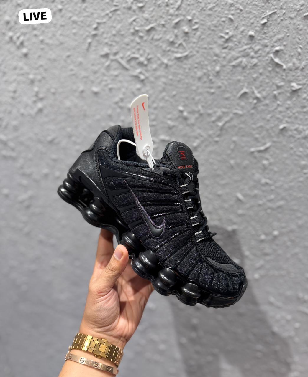 NIKE SHOX TL ALL BLACK