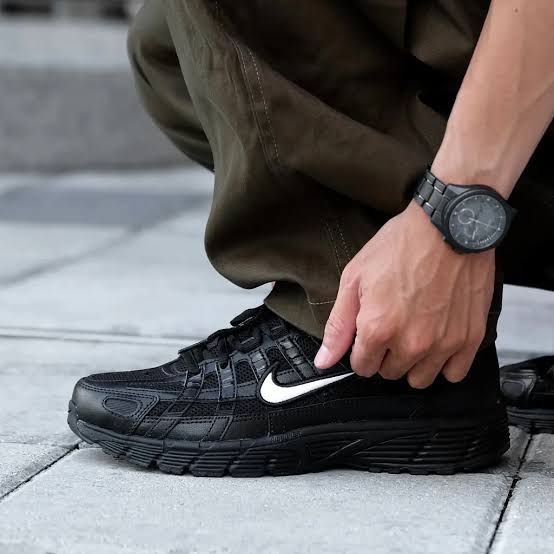 NIKE P-6000 TRAINER TRIPPLE BLACK