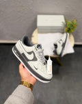 NIKE AIRFORCE ONE GREY METALLIC