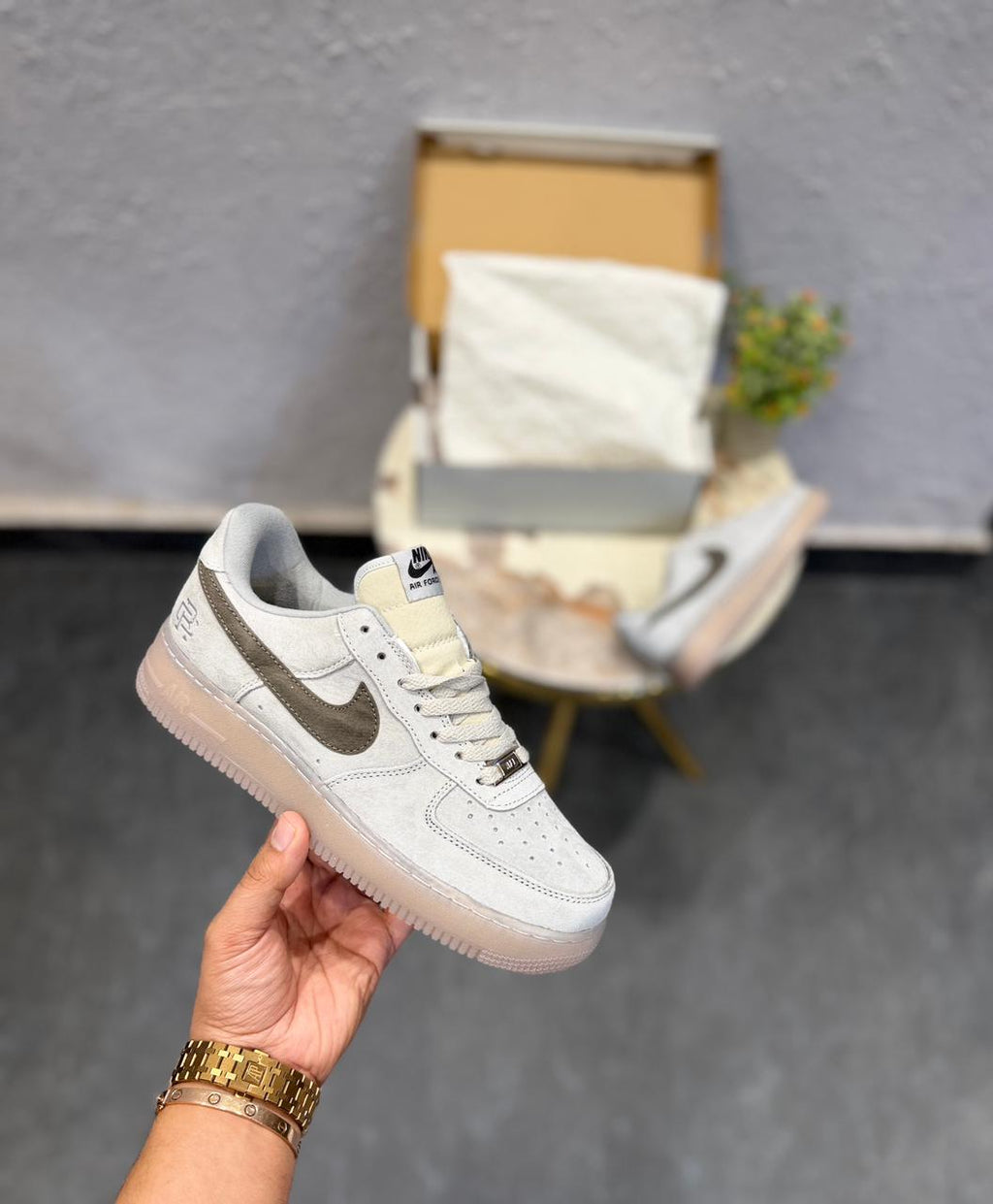 NIKE AIRFORCE REIGN CHAMP OLD GREY