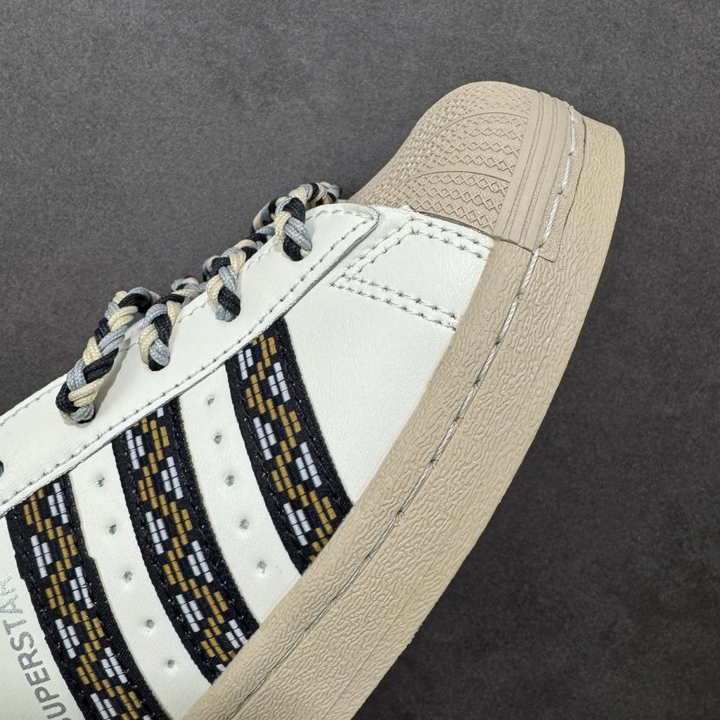 ADIDAS ORIGINALS SUPERSTAR FRINGE BEIGE BLACK