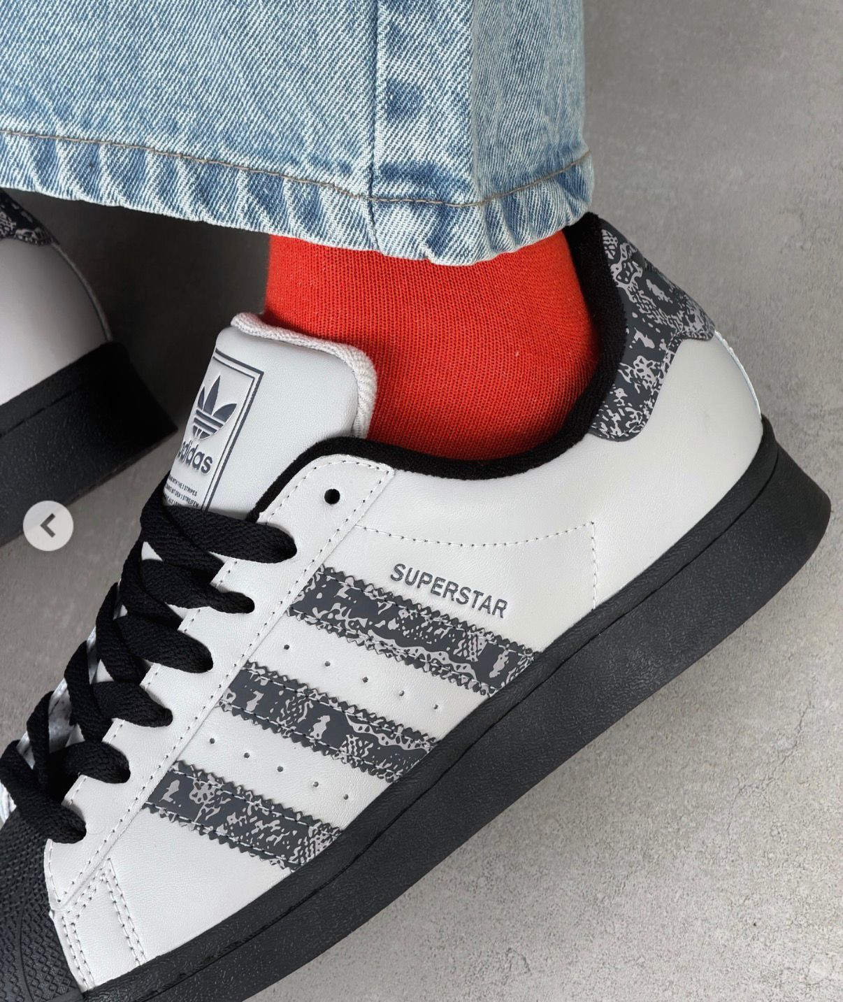 ADIDAS ORIGINALS SUPERSTAR PAISLEY