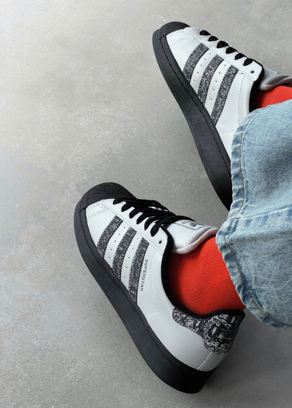 ADIDAS ORIGINALS SUPERSTAR PAISLEY