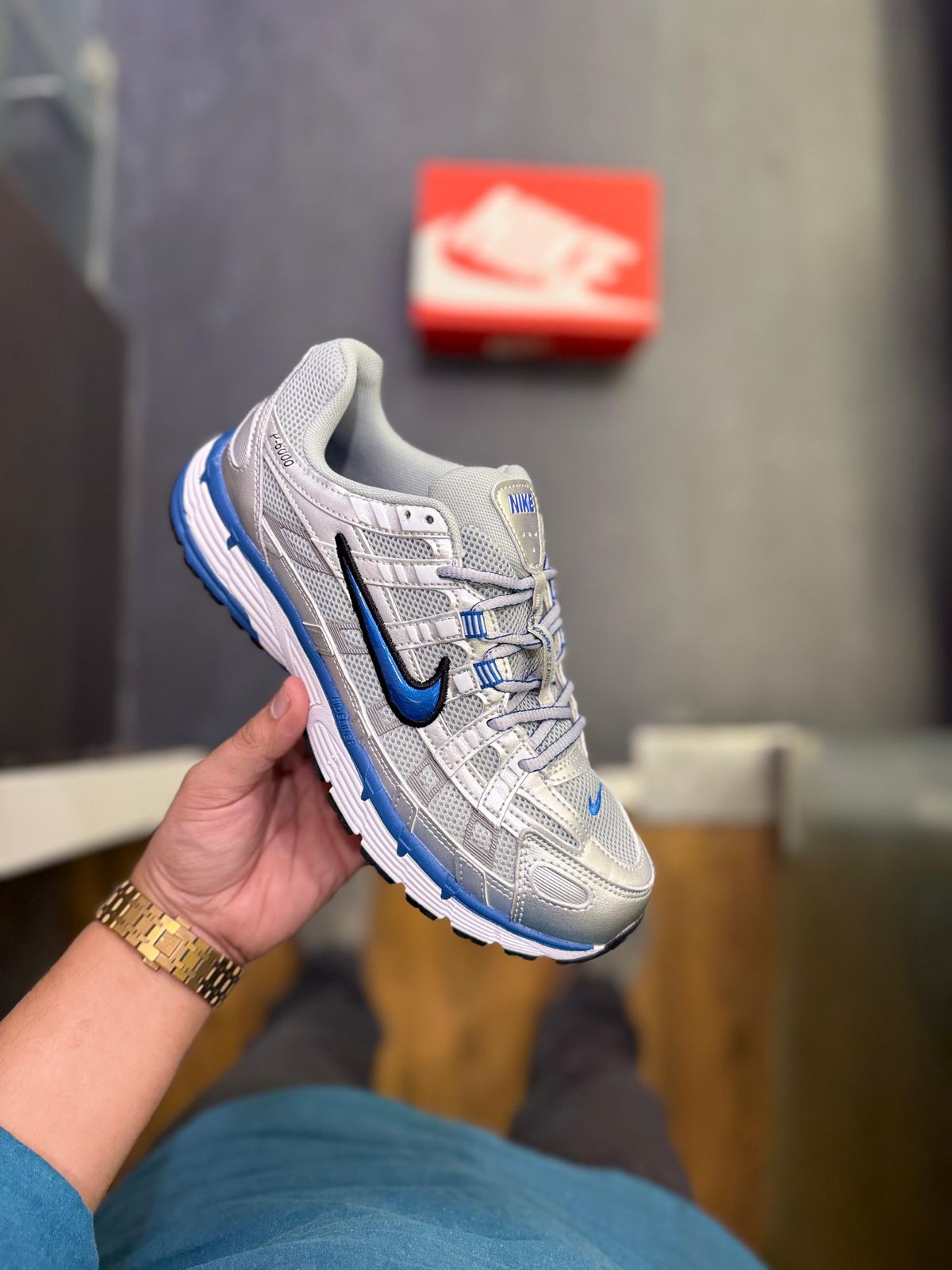 NIKE P-6000 TRAINER SILVER NAVY