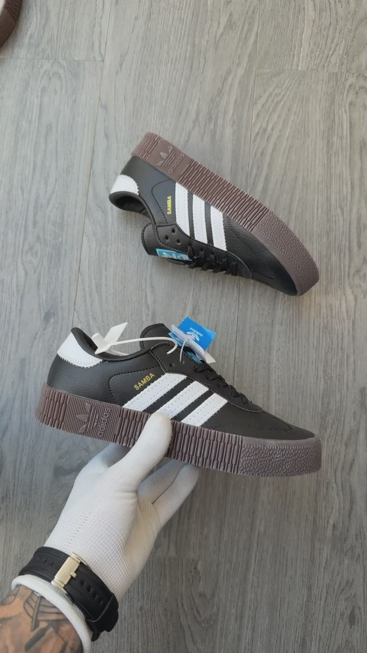 Adidas sambarose